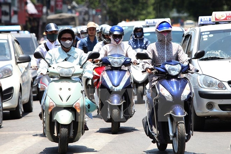 Nắng nóng diện rộng, nhiệt độ cao nhất gần 40 độ C