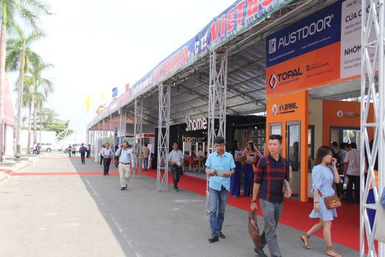 Triển lãm quốc tế Vietbuild thu hút 300 doanh nghiệp