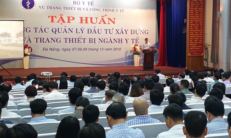 Đẩy mạnh công tác quản lý đầu tư xây dựng, trang bị ngành y tế