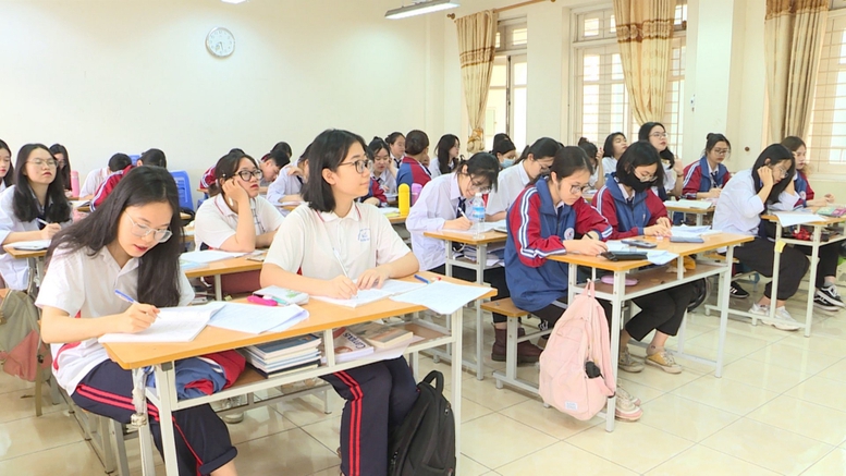 Quảng Ninh: Thực thi chính sách khuyến học, khuyến tài