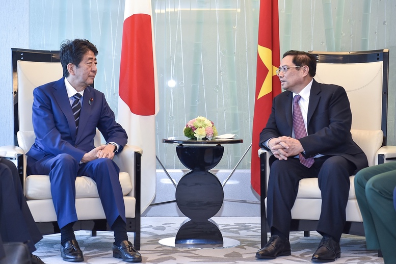 Cựu Thủ tướng Nhật Bản Abe Shinzo: Tình cảm quý mến đặc biệt dành cho Việt Nam