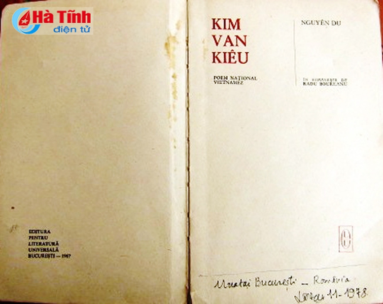 Hà Tĩnh tiếp nhận cuốn Truyện Kiều bằng tiếng Romania