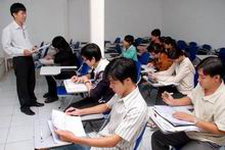 Chế độ cho giáo viên hợp đồng, tính hưởng thế nào?