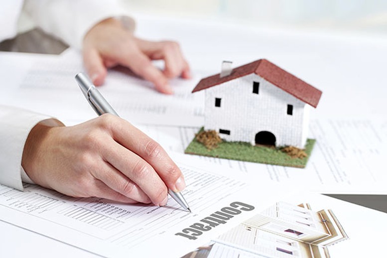 Quy định về thời điểm chuyển quyền sở hữu nhà ở có mâu thuẫn?