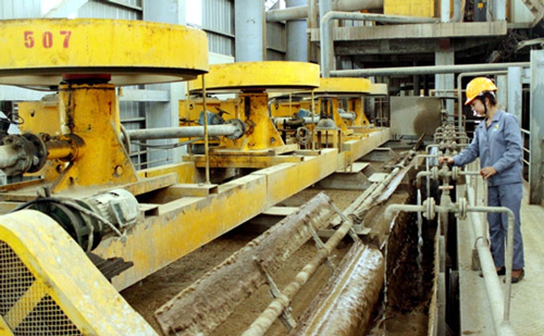 Nhà máy sản xuất trở lại cần thực hiện thủ tục môi trường nào?