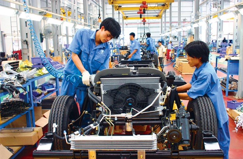 Ngành sản xuất ô tô: Đầu tư trọng điểm, liên kết mới mạnh