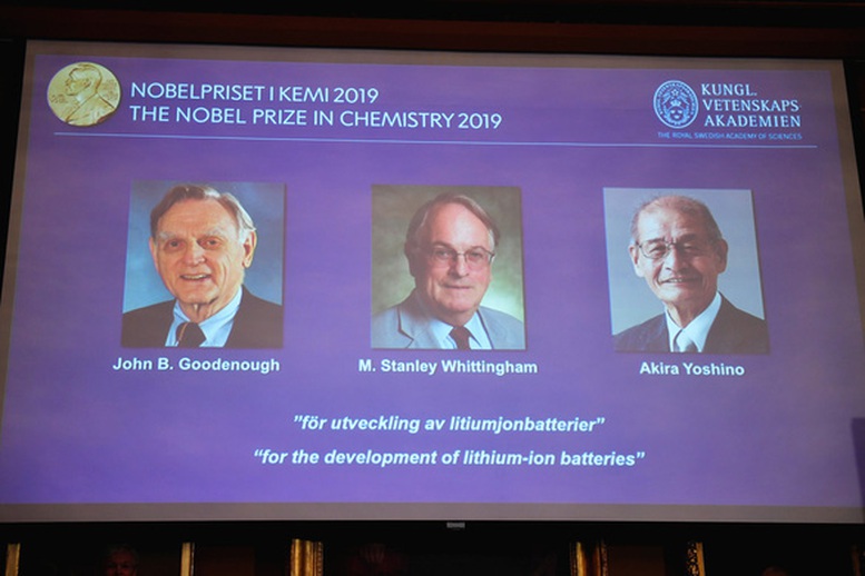 Nobel Hóa học 2019 vinh danh 'lợi ích vĩ đại nhất đối với nhân loại'