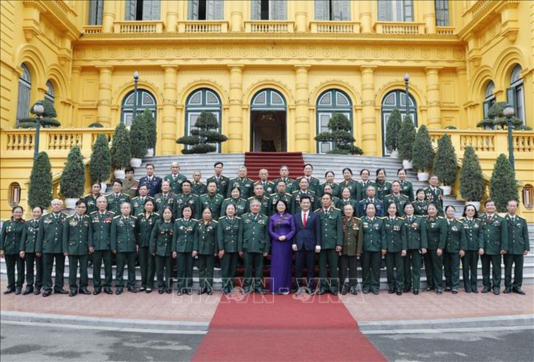 Phó Chủ tịch nước gặp mặt Đoàn đại biểu Hội truyền thống Trường Sơn - Đường Hồ Chí Minh tỉnh Nam Định