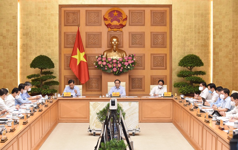 Thủ tướng Phạm Minh Chính chủ trì Hội nghị trực tuyến toàn quốc của Chính phủ với các doanh nhân, đại diện DN, các hiệp hội DN và bộ, ngành, địa phương để lắng nghe, chia sẻ, hỗ trợ, tháo gỡ khó khăn, thúc đẩy sản xuất kinh doanh