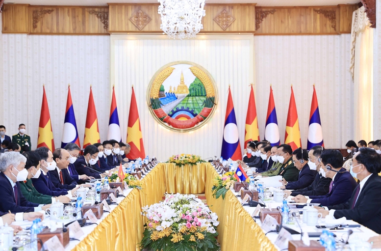 Đẩy mạnh triển khai các dự án hợp tác quan trọng Việt - Lào