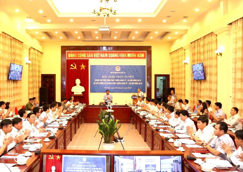 Rà soát việc thực hiện các mục tiêu phát triển kinh tế-xã hội 