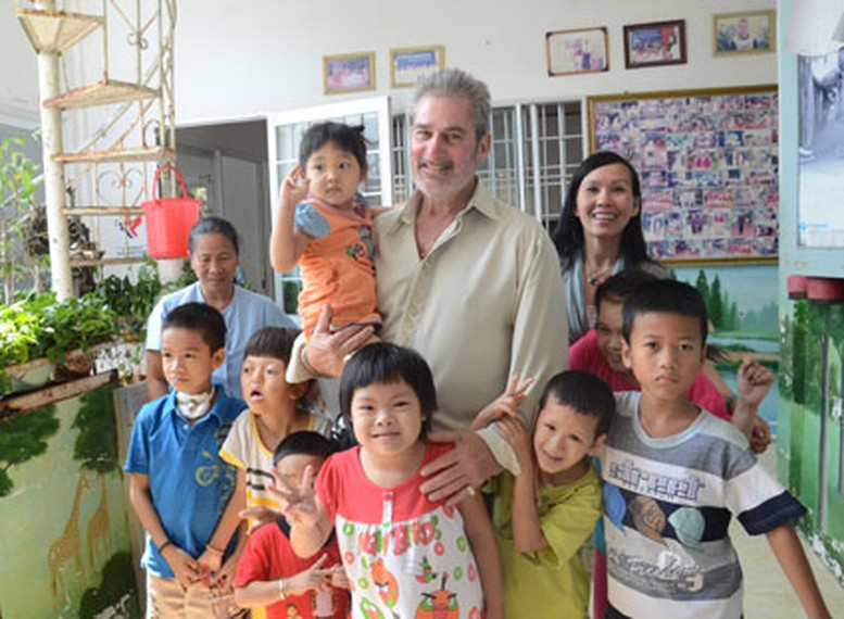 Tăng cường giải quyết việc nuôi con nuôi trong tình hình mới