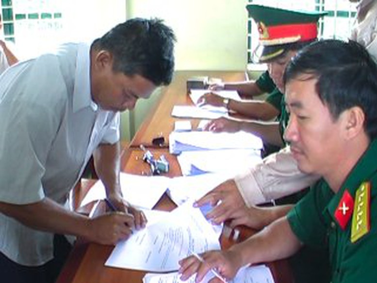 Thủ tục hưởng trợ cấp với đối tượng tham gia quân ngũ