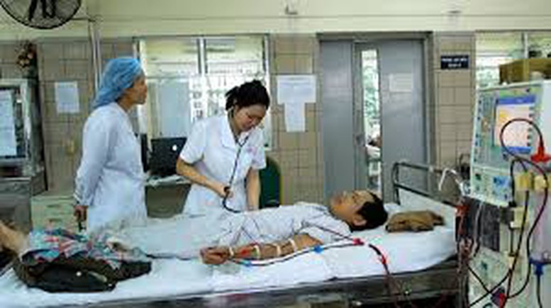 Phẫu thuật thay thủy tinh thể, BHYT thanh toán thế nào?