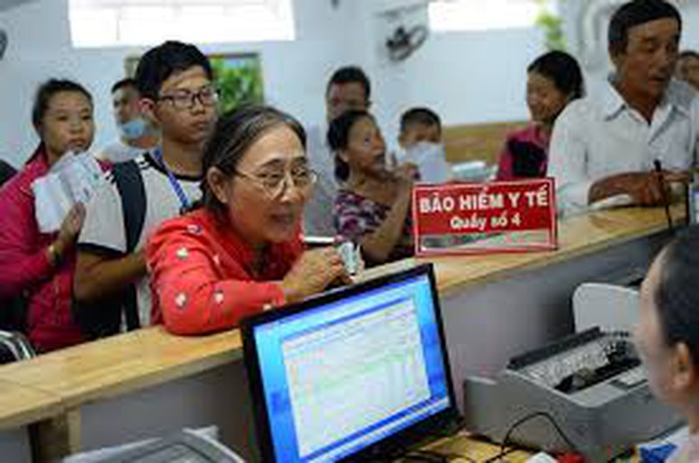 Điều kiện chuyển hưởng BHYT thân nhân người có công