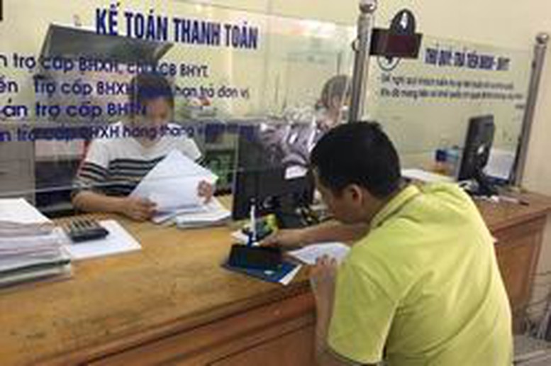 Thời gian giải quyết chế độ cho lao động nam khi vợ sinh con