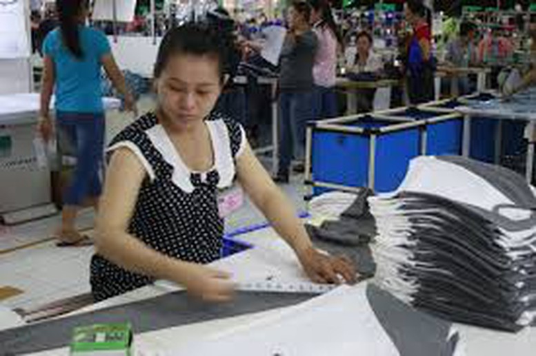 Đóng BHXH ngắt quãng có được chế độ trợ cấp thai sản không?