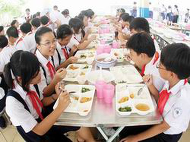 Đảm bảo an toàn thực phẩm trong trường học