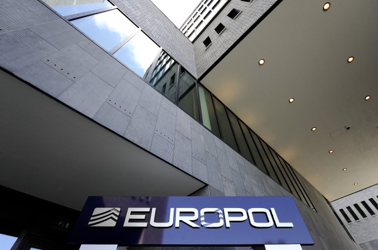 Europol triệt phá tổ chức tội phạm mạng lớn nhất thế giới 
