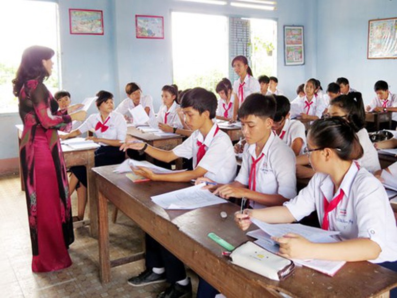 Trường hợp thôi hưởng chế độ phụ cấp lâu năm 