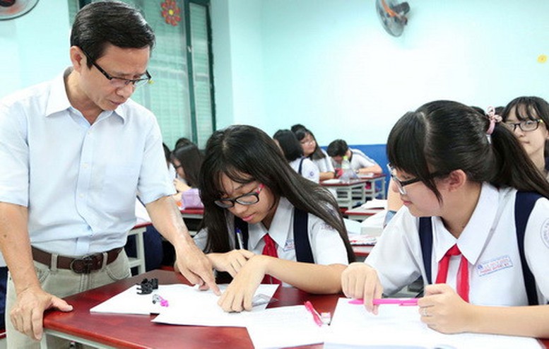 Giáo viên hợp đồng có tham gia BHXH bắt buộc không?