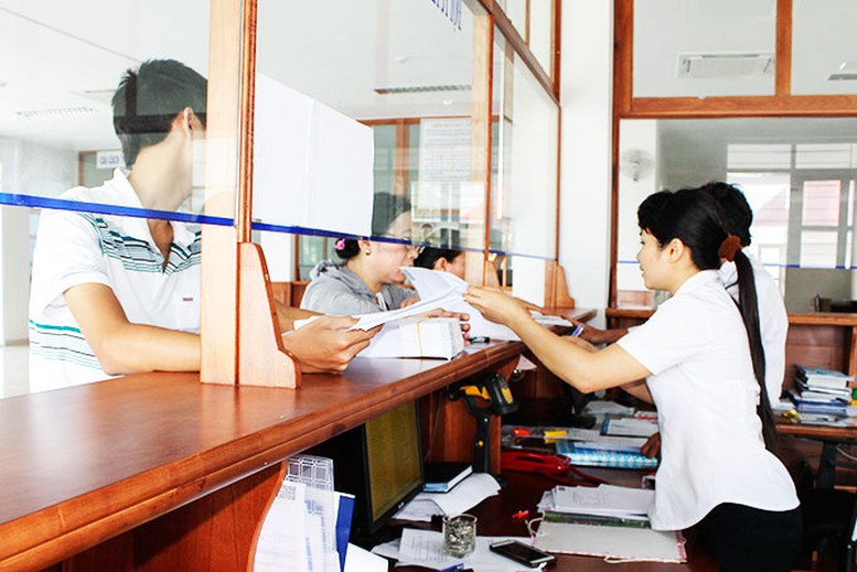 Người VN định cư ở nước ngoài nộp lệ phí trước bạ thế nào?