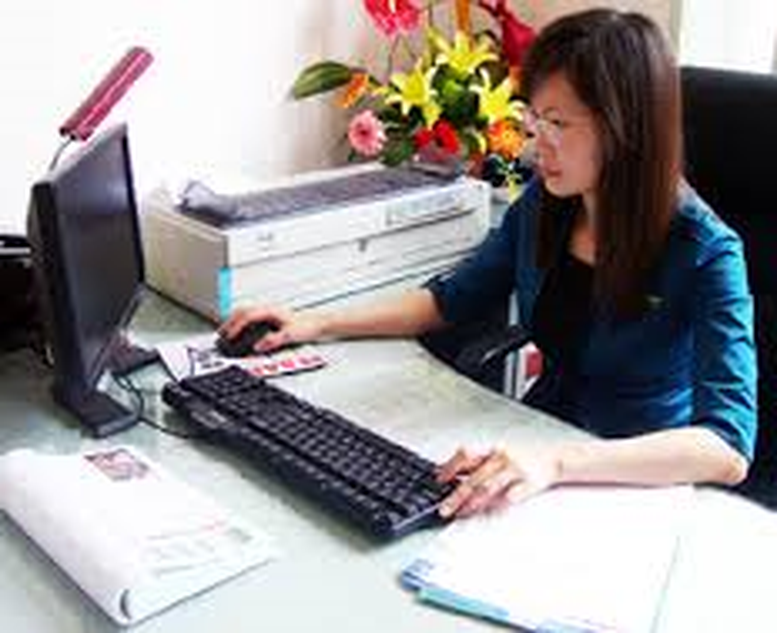Chuyển sang ngạch kế toán viên phải qua thi hoặc xét thăng hạng