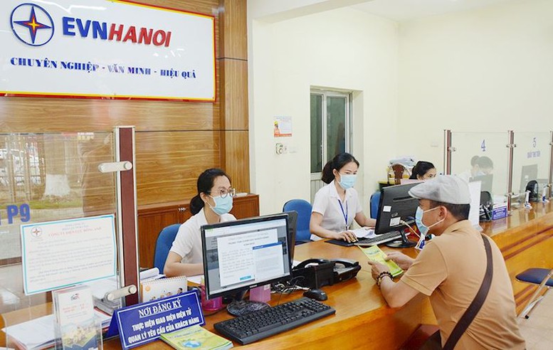 EVNHANOI: 1.850 tỷ đồng hỗ trợ giảm giá điện, tiền điện cho khách hàng 