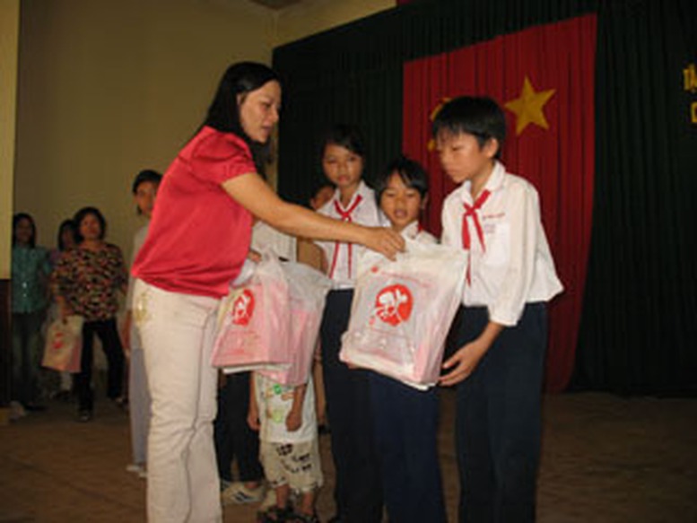 Vận động trên 6,4 tỷ đồng cho quỹ Bảo trợ trẻ em tỉnh