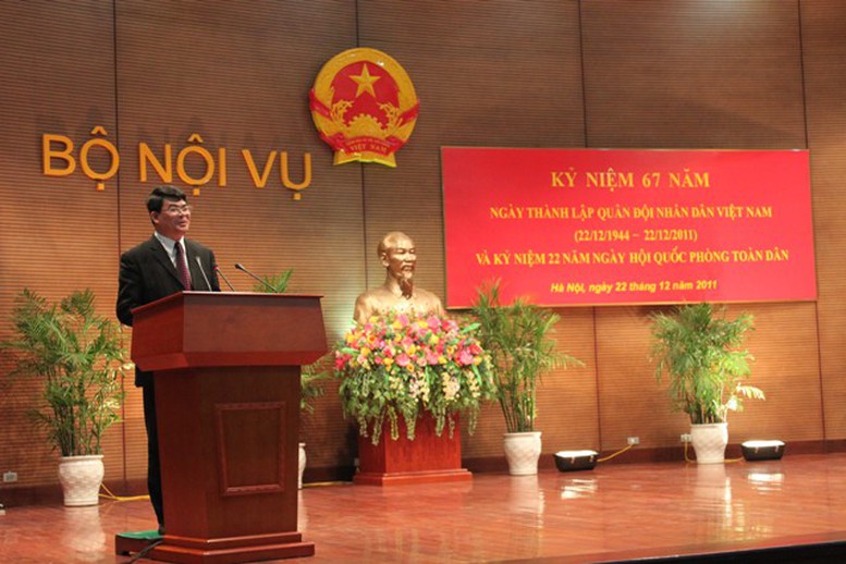 Kỷ niệm 67 năm ngày thành lập Quân đội nhân dân Việt Nam và kỷ niệm 22 năm ngày hội Quốc phòng toàn dân