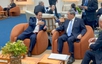Prime Minister Pham Minh Chinh meets Chinese Premier Li Qiang in Brazil