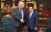 Prime Minister receives ASML Senior Vice President Eduard Stiphout