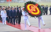 Leaders pay tribute to President Ho Chi Minh ahead of 14th National Party Congress