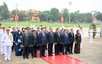 Leaders pay tribute to President Ho Chi Minh ahead of National Reunification Day