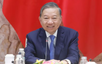 General Secretary, President To Lam holds phone talks with Swiss President Guy Parmelin