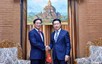 越南外交部长裴青山会见老挝副总理兼外长沙伦赛