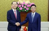 越南政府副总理兼司法部部长黎成龙会见韩国政府立法部部长李完圭