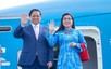 越南政府总理范明正与夫人黎氏碧珍启程对韩国正式访问
