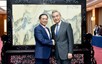 越南政府副总理兼外长裴青山会见中国外交部长王毅