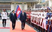 洪森亲王举行隆重仪式，欢迎苏林总书记对柬埔寨进行国事访问