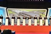 Phó Thủ tướng Lê Văn Thành nhấn nút khởi công dự án mở rộng sân bay duy nhất vùng Tây Bắc 