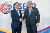 Việt Nam, Philippines nhất trí tăng cường vai trò trung tâm của ASEAN