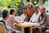 Mở rộng độ bao phủ mạng lưới câu lạc bộ liên thế hệ tự giúp nhau