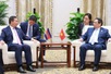 PM Pham Minh Chinh meets Cambodian counterpart Hun Manet in Kunming