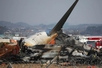 Leaders send condolences to South Korea over deadly plane crash