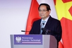 Prime Minister attends Viet Nam-Poland Business Forum in Warsaw