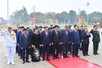 Leaders pay tribute to President Ho Chi Minh on Lunar New Year occasion