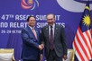 Prime Minister Pham Minh Chinh meets Malaysian counterpart