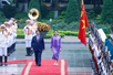 Prime Minister Pham Minh Chinh hosts official welcome ceremony for Thai counterpart