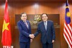 Top Vietnamese legislator holds talks with Malaysian Senate President